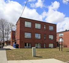 10 Rosseau Rd Apartments