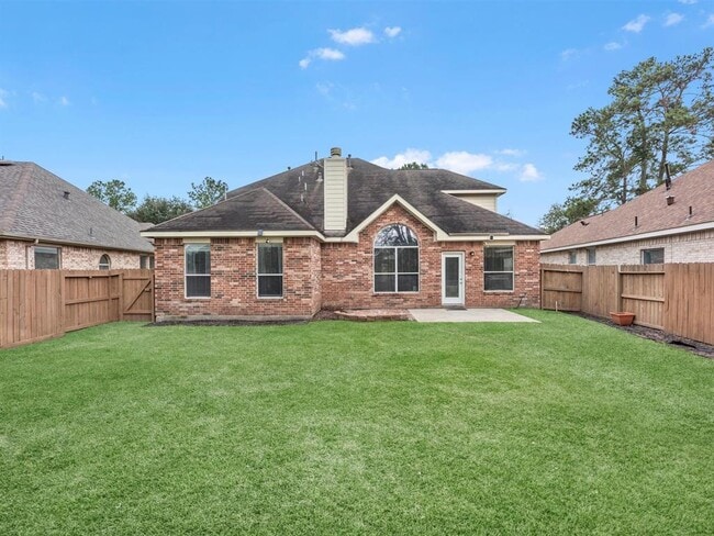 25553 Oakhurst Forest Dr in Porter, TX - Building Photo - Building Photo