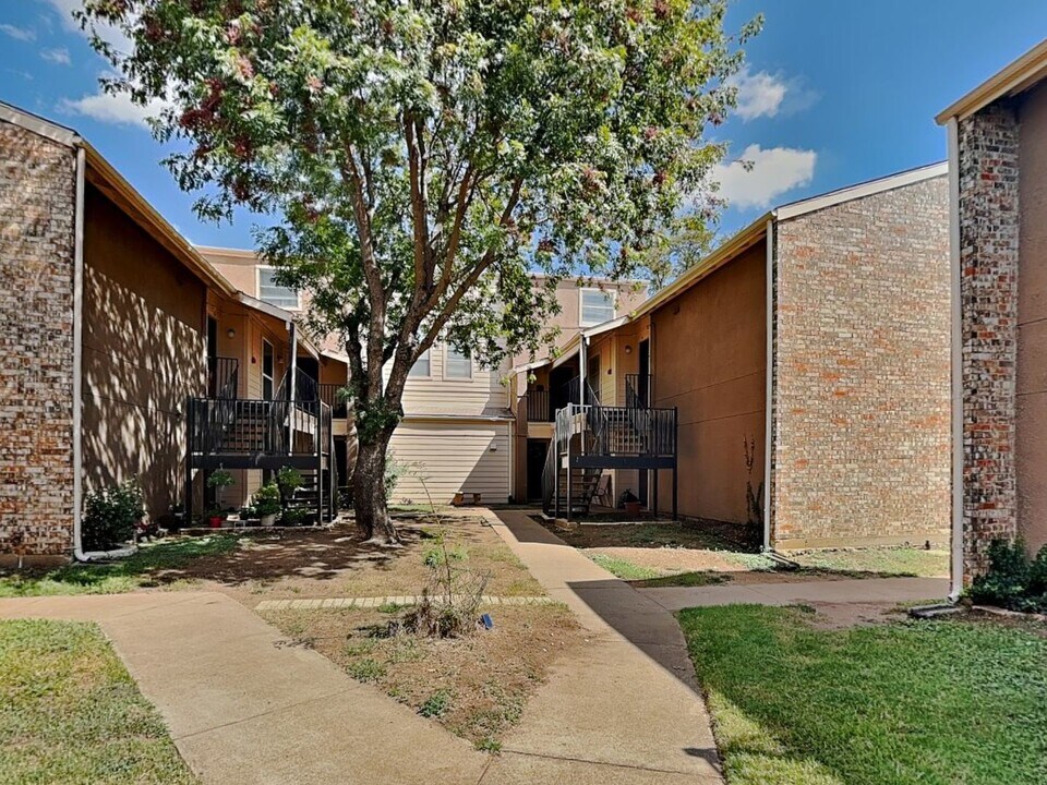 5534 Boca Raton Blvd in Fort Worth, TX - Building Photo