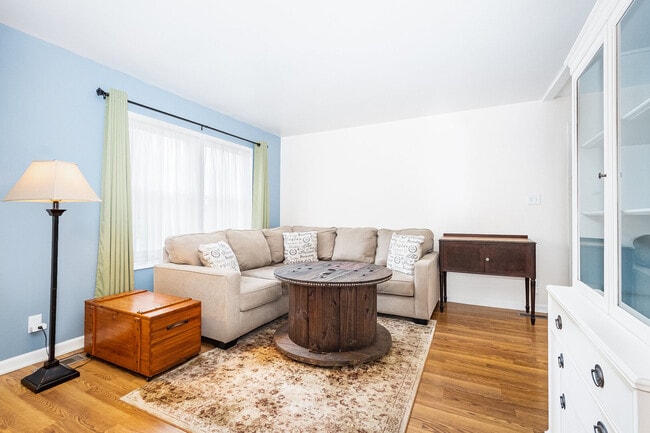 531 Glen Ave in Romeoville, IL - Building Photo - Building Photo