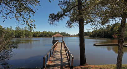 Lakeside Apartments in Columbia, SC - Building Photo - Building Photo