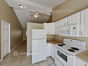 10206 Vista Cove Ct in Tampa, FL - Building Photo - Building Photo