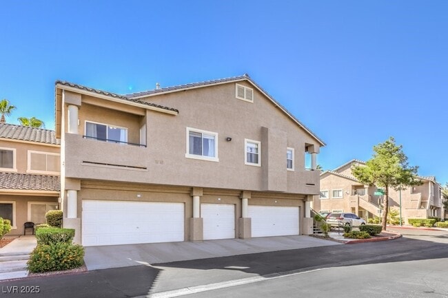 2101 Quartz Cliff St in Las Vegas, NV - Building Photo - Building Photo