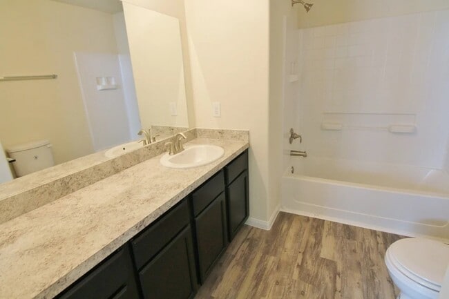 12807 Dopey Hollow in Houston, TX - Foto de edificio - Building Photo