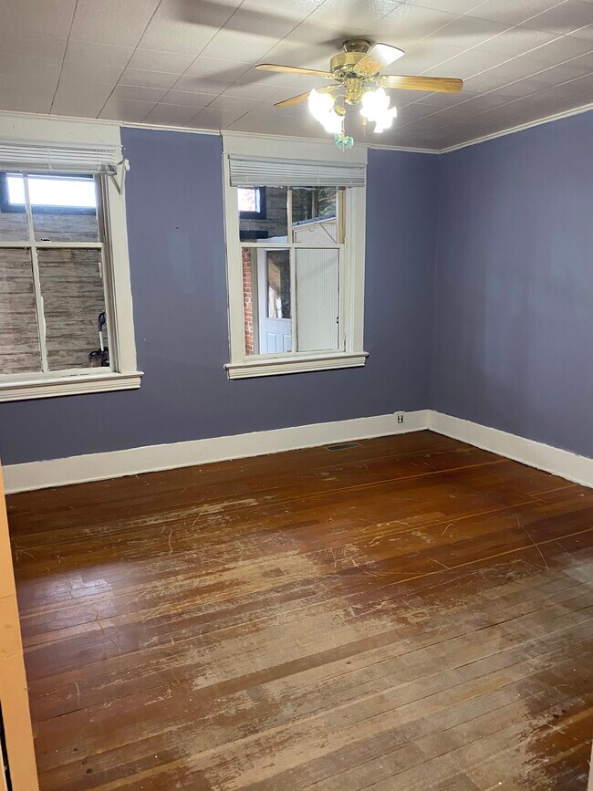 1103 Superior Ave, Unit 1