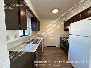 8135 Bobran St in Boise, ID - Building Photo - Building Photo