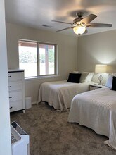 6526 Johnson Ranch Rd-Unit -Guest House in Flagstaff, AZ - Foto de edificio - Building Photo