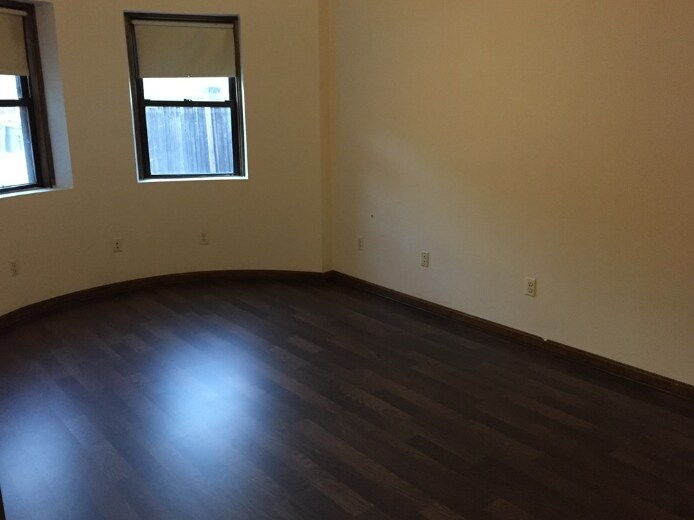 1911 Beacon St, Unit B in Brookline, MA - Foto de edificio
