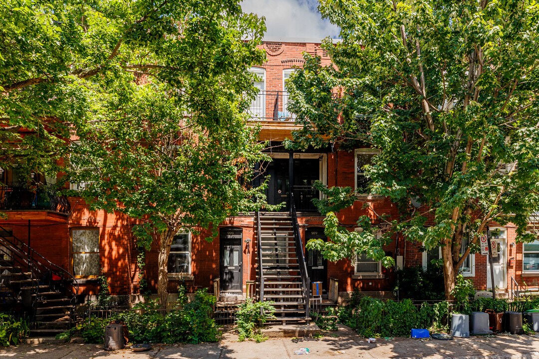 991 Saint-Ferdinand Rue in Montréal, QC - Building Photo