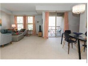 575 N 1st St in Minneapolis, MN - Foto de edificio - Building Photo