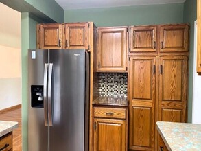3079 Pittsview Dr in Ann Arbor, MI - Building Photo - Building Photo