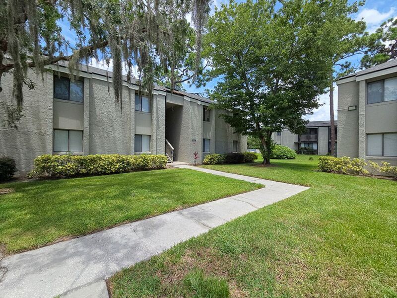 152 Springwood Cir in Longwood, FL - Foto de edificio