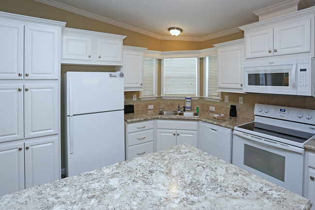 Siesta Bay RV Resort in Ft. Myers, FL - Building Photo - Interior Photo