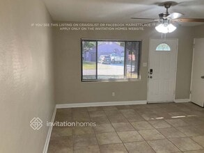 5609 Sandalwood Dr in Orlando, FL - Foto de edificio - Building Photo