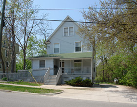 411 N Ashley St in Ann Arbor, MI - Building Photo - Building Photo