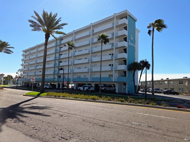 285 107th Ave in Treasure Island, FL - Building Photo - Building Photo