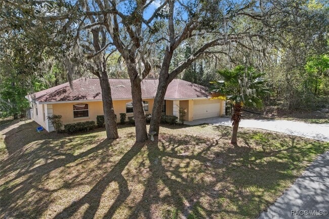 3220 E Rogers in Inverness, FL - Building Photo - Building Photo