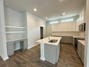 2200 Grenache Dr in Pflugerville, TX - Building Photo - Building Photo
