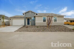 770 Fire Wheel Dr in Reno, NV - Building Photo