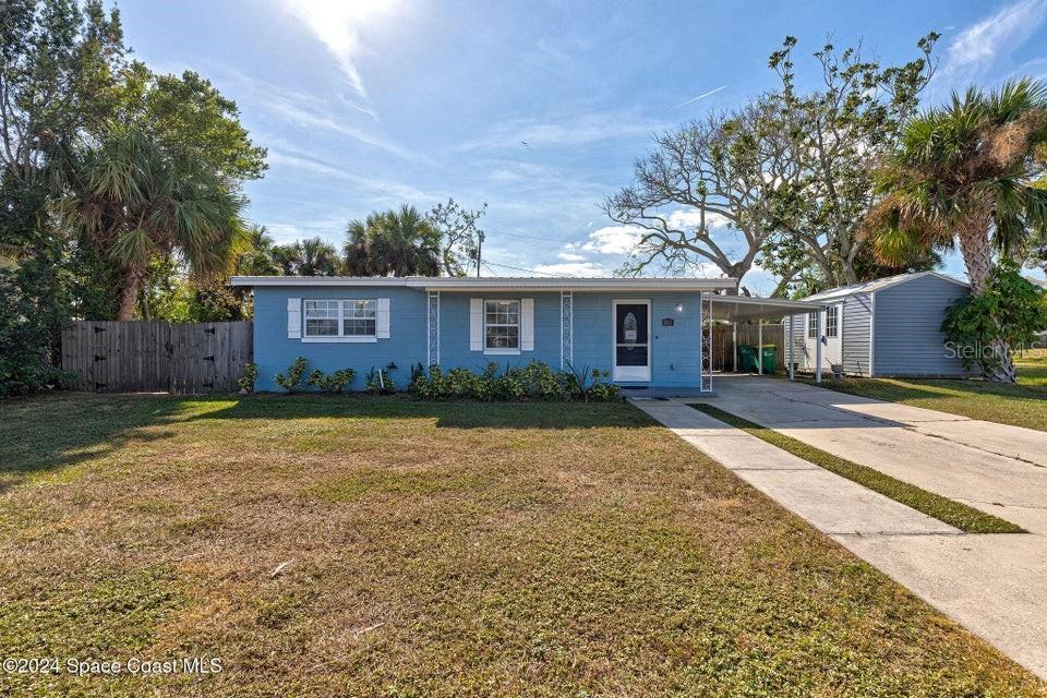 461 Camel Cir in Port Saint John, FL - Building Photo