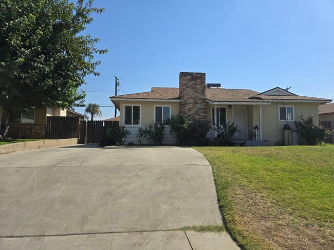 property at 2305 Pictoria Dr