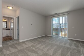 Graceland Flats in Columbus, OH - Foto de edificio - Interior Photo