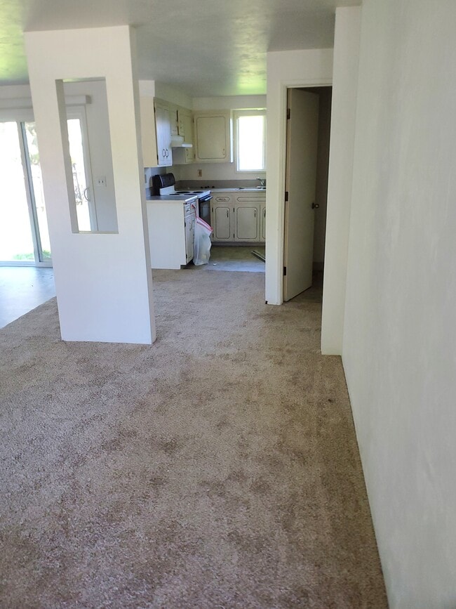 4285 River Rd in Eugene, OR - Building Photo - Building Photo