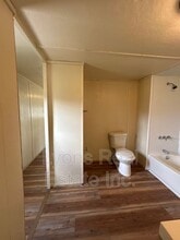 2268 Carlisle Ln in North Fort Myers, FL - Foto de edificio - Building Photo