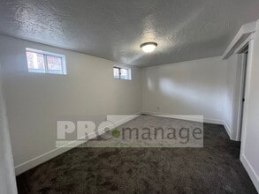160 W 14th St in Idaho Falls, ID - Building Photo - Building Photo