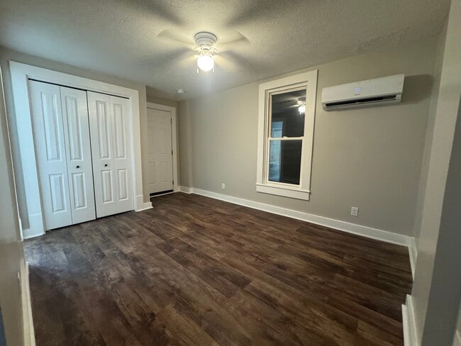 2105 Park Ave, Unit C