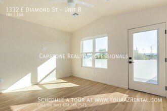 1332 E Diamond St, Unit Unit B in Phoenix, AZ - Building Photo - Building Photo