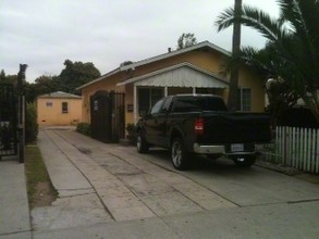 112 S Eucalyptus Ave in Inglewood, CA - Building Photo - Building Photo