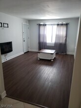 720 Thomas St in Elizabeth, NJ - Building Photo - Building Photo