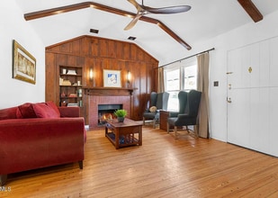 1579 N Harding Ave in Pasadena, CA - Building Photo - Building Photo