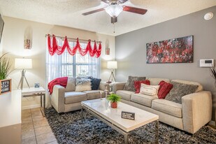 Winding Lane Apartments in Largo, FL - Building Photo