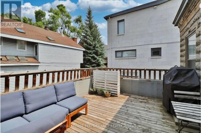 157 Drummond St in Ottawa, ON - Building Photo - Building Photo