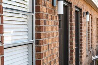 Harbour Lake Apartments photo'