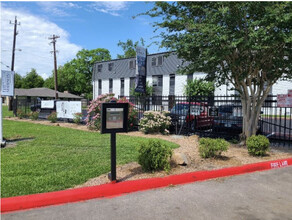 The Addison in Pasadena, TX - Foto de edificio - Building Photo