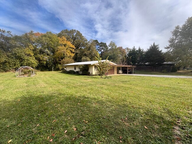 920 Wesley Rd NW in Knoxville, TN - Building Photo - Building Photo