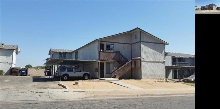 118 W Saginaw Way in Fresno, CA - Foto de edificio