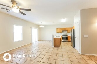 7102 W Hess Ave in Phoenix, AZ - Building Photo - Building Photo