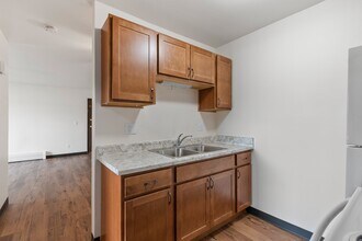 Kelly Street Villas in Little Chute, WI - Building Photo - Building Photo
