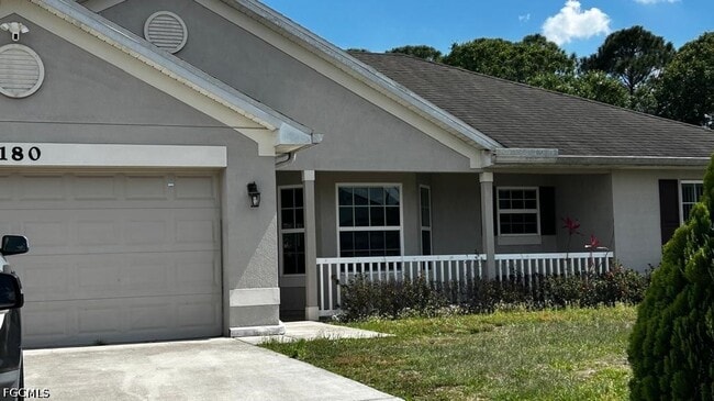 180 SW Voltair Terrace in Port St. Lucie, FL - Building Photo - Building Photo