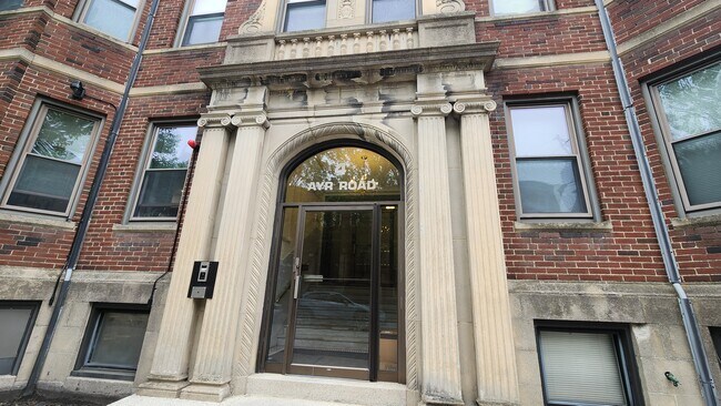 27 Orkney Rd, Unit 4-1 in Boston, MA - Building Photo - Building Photo