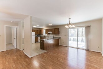 44246 Old Mill Hill Rd in Hollywood, MD - Building Photo - Building Photo