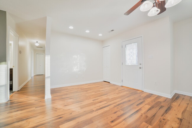 398 Shady Brook Dr in Cape Girardeau, MO - Building Photo - Building Photo