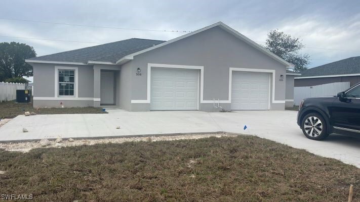 4336-4338 Santa Barbara Blvd in Cape Coral, FL - Building Photo