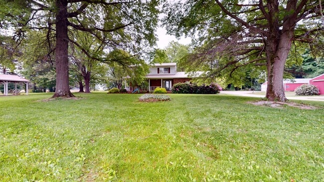 property at 2915 Opdyke Rd