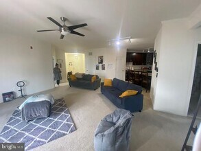 24660 Woolly Mammoth Terrace in Aldie, VA - Building Photo - Building Photo