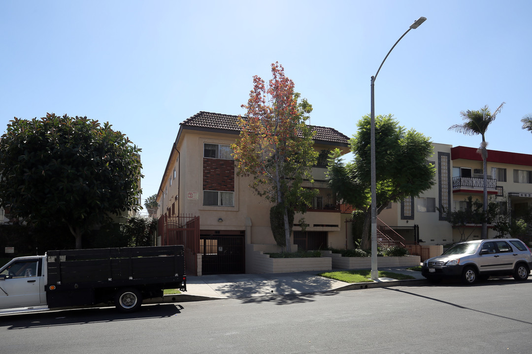 Rosewood III Apartments in Los Angeles, CA - Foto de edificio